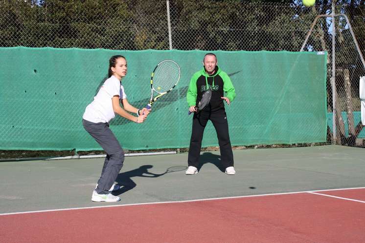 BLG_Cedric_Nouvel_on_court_coaching_6c0bd1676f.jpg